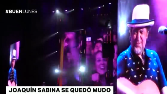 Joaquín Sabina se quedó sin voz en pleno recital