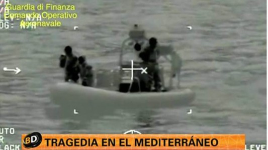 Se hundió otro barco con 200 inmigrantes en el Mediterráneo
