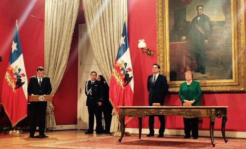 Bachelet echó a cinco ministros clave