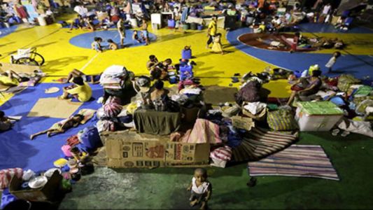 Tifón en Filipinas dejó al menos dos muertos y 3.800 evacuados