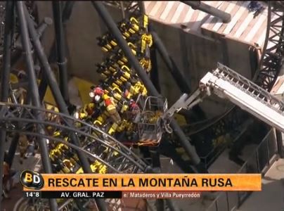 Choque en montaña rusa deja 4 heridos graves en Gran Bretaña