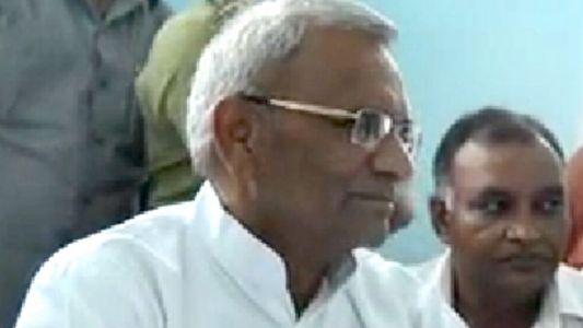 Escándalo por las declaraciones de un ministro indio: "Las mujeres quieren ser violadas"