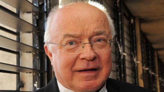 El Vaticano juzgará a un ex nuncio acusado de abuso de menores