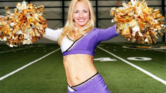 Exporrista de la NFL se declara culpable de violar a un joven de 15 años