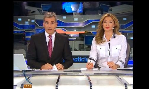 Telefe Noticias a las 13. Bloque 2. 17/6/15