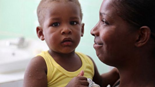 Cuba se convierte en el primer país del mundo en eliminar la transmisión de HIV de madre a hijo