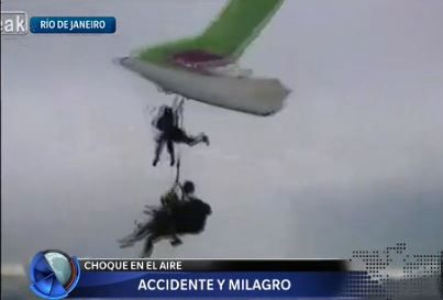 Choque de parapentes en Brasil
