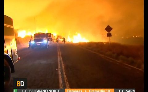 Impresionante incendio forestal en los Estados Unidos