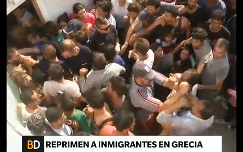 Represión a inmigrantes en Grecia