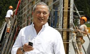 Multimillonario ofrece comprar una isla para los refugiados