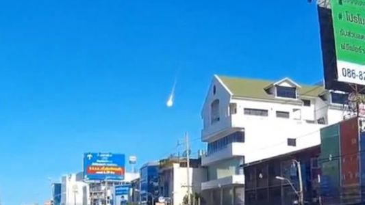 Alarma en Bangkok por la caída de un meteorito