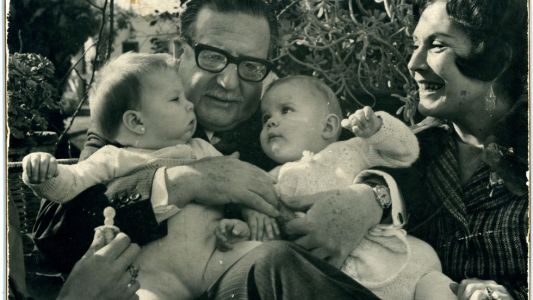 Primer documental sobre Allende realizado desde su círculo íntimo