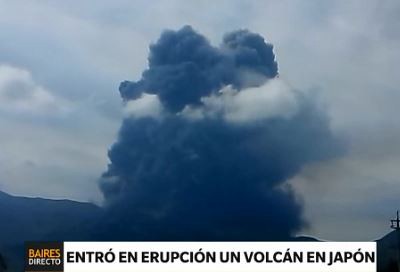 La impresionante erupción de un volcán en Japón