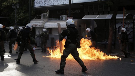 Grecia sale a la calle en medio de la huelga general por rechazo a la reforma de pensiones