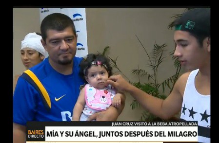 Mía y su ángel, juntos después del milagro
