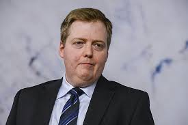 Por los #PanamaPapers , renunció el Primer Ministro de Islandia