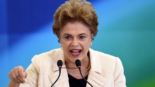 Brasil: Corte rechazó cautelar del gobierno y Diputados votará impeachment a Dilma el domingo