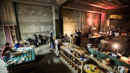 Francia: restaurante sirve comida recuperada de la basura