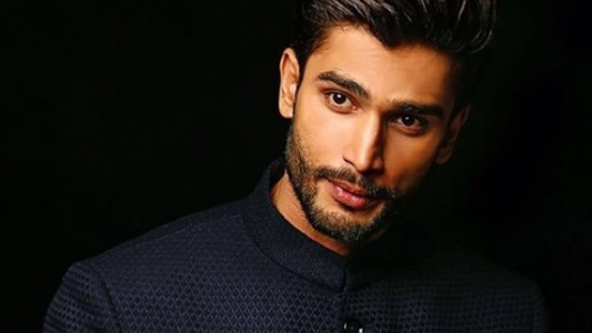 El hombre más lindo del planeta es indio y se llama Rohit Khandelwal
