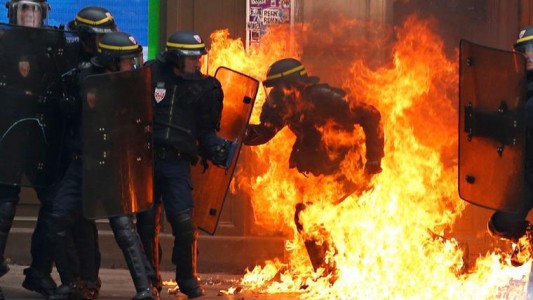Disturbios en una nueva manifestación contra la reforma laboral en París