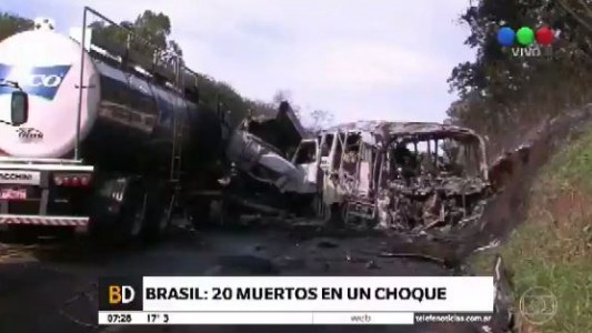 Brasil: un accidente provocó 20 muertos y 9 heridos