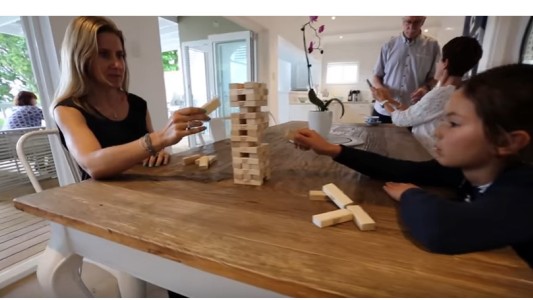 "Mannequin challenge" de personas con Parkinson para concientizar