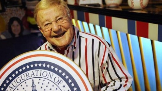 EE.UU.: el histórico locutor de once asunciones presidenciales fue despedido por Donald Trump