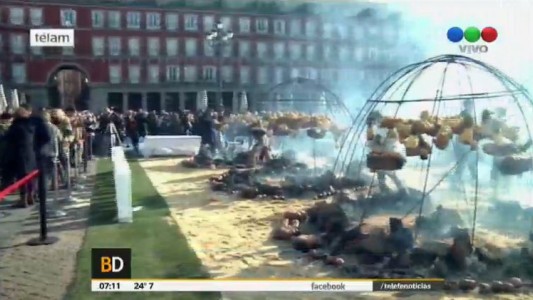 Un asado en la Plaza Mayor de Madrid