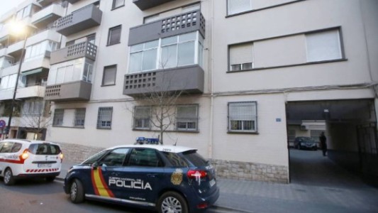 Un matrimonio y su hija murieron aplastados por cientos de kilos de ropa