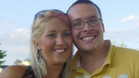 Juicio a una maestra y su esposo por emborrachar y tener sexo con un alumno