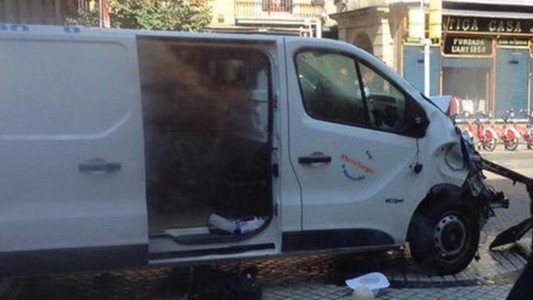 Atentado en Barcelona: hay dos sospechosos detenidos