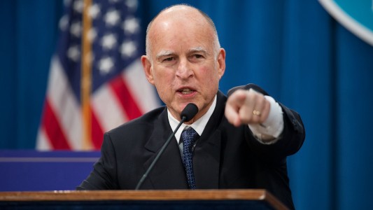 California se declaró "estado santuario" para proteger a los inmigrantes indocumentados