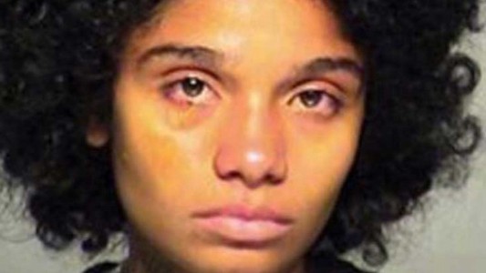 Quemó a su hijo con aceite porque lo acusaba de ser "un canibal"