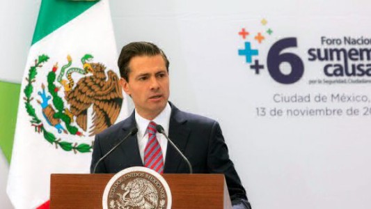 El presidente de México condena el bullying a las fuerzas de seguridad