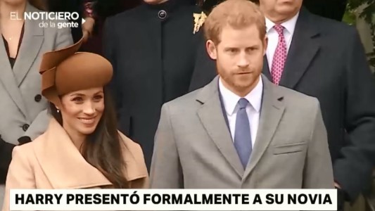 Navidad real: El prícipe Harry acudió a la misa con su prometida, la actriz Megan Markle