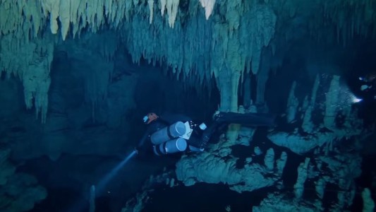 Descubren en México la cueva sumergida más grande del mundo