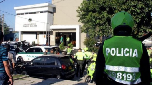 Colombia: al menos 7 muertos y 49 heridos en tres atentados en 24 horas