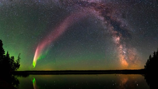 Primer avistamiento de la aurora Steve