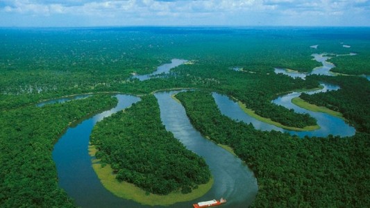 La NASA descubrió cambios extraños en el agua dulce de la Tierra