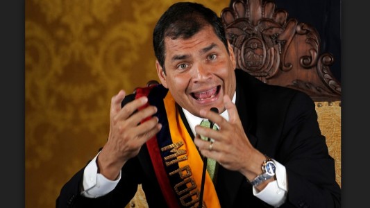 Fiscalía de Ecuador pide prisión preventiva para el expresidente Correa