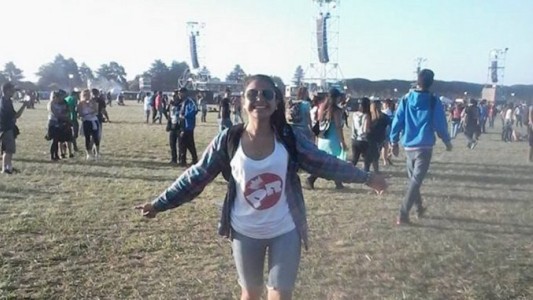 Se enamoró en el recital del Indio y ahora busca al chico por Facebook