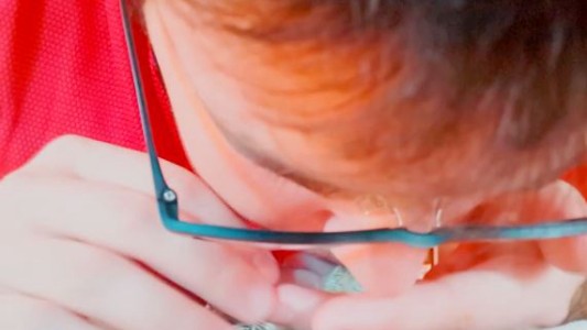 Video: el guardavidas que salva a un pollito con RCP