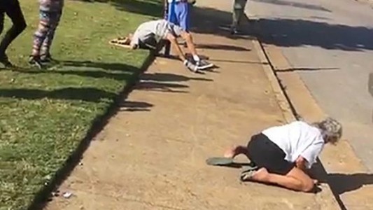 Polémica: graba y se burla de una pareja que sufre una sobredosis de heroína