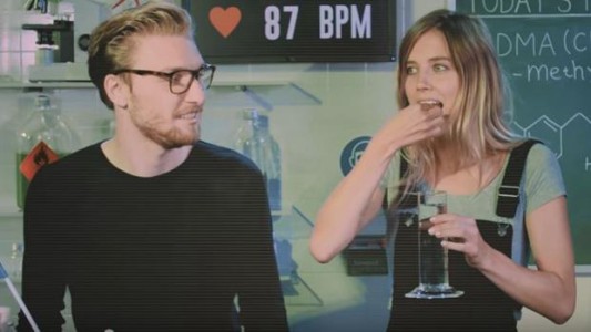 Tres jóvenes holandeses se drogan en Youtube "en nombre de la ciencia"