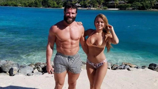 Furia en las redes contra el "Rey de Instagram" por maltrato a una tortuga de 100 años