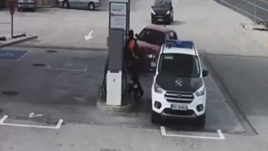 España: la impactante maniobra de un conductor para evitar un choque fatal