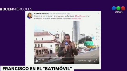 El papa Francisco en el "batimóvil"