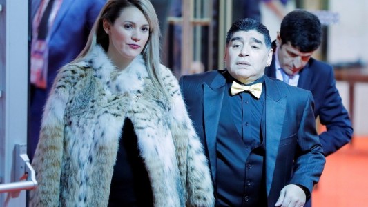 Sorteo de Rusia 2018: polémica por el tapado de lince que usó Rocío Oliva en Moscú