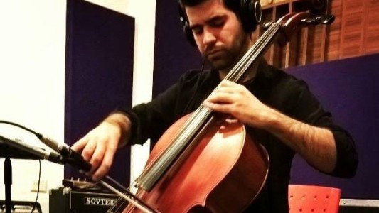 El músico que busca su violonchelo robado a través de las redes sociales