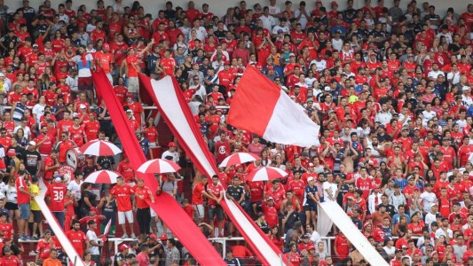 #ApprovedSongs : proponen nuevas canciones para cantarle a Macri en las canchas